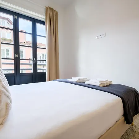 아파트 Art Deco 22 Luxury 2br Downtown Metro Ac 포르투