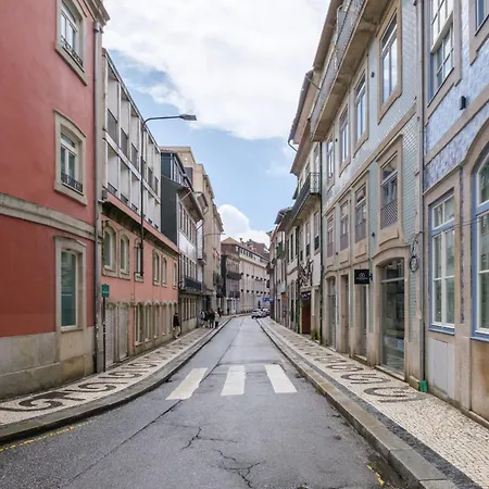 Art Deco 22 Luxury 2br Downtown Metro Ac Porto