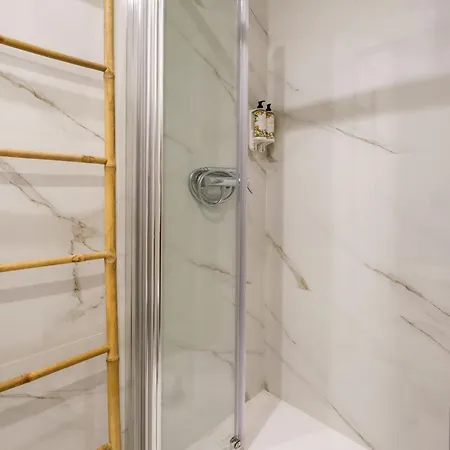 Art Deco 22 Luxury 2br Downtown Metro Ac