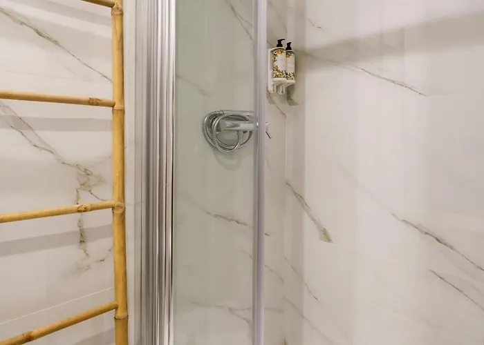 Art Deco 22 Luxury 2br Downtown Metro Ac