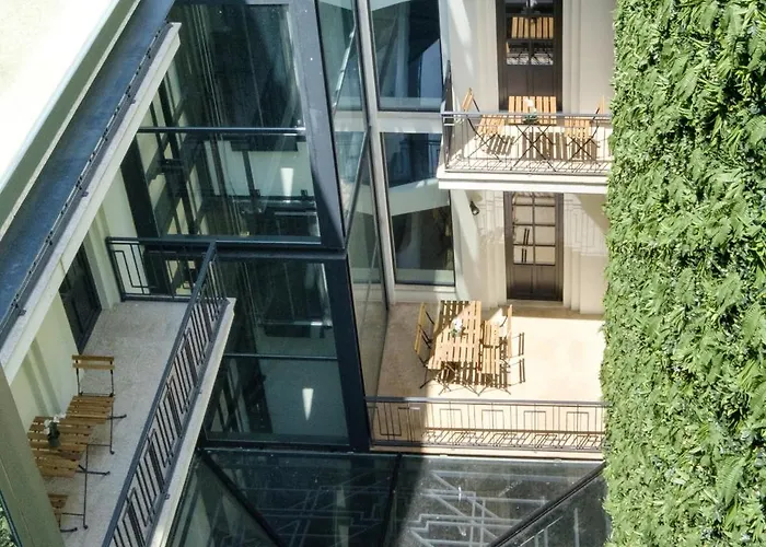 Art Deco 22 Luxury 2br Downtown Metro Ac Lägenhet Oporto