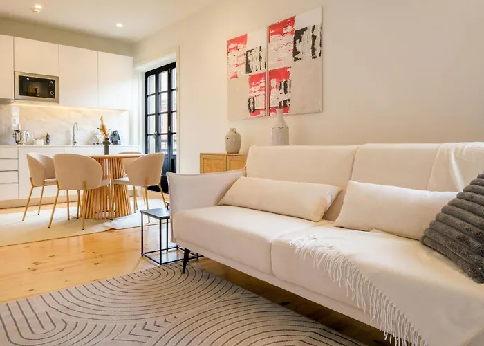 Art Deco 22 Luxury 2br Downtown Metro Ac Apartment Porto