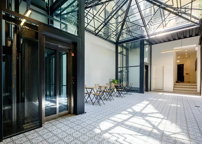 Art Deco 22 Luxury 2br Downtown Metro Ac *